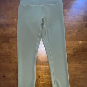 Wunder Train High-Rise Crop 23" - green